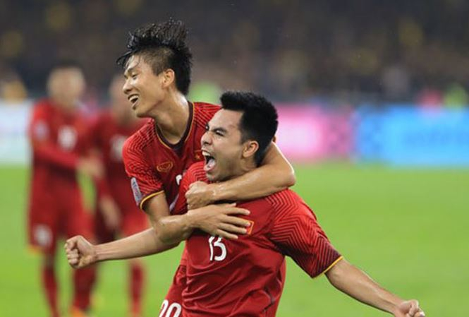 Theo quan điểm của cựu danh thủ Triệu Quang H&agrave;, thời tiết lạnh gi&aacute; ở H&agrave; Nội l&uacute;c n&agrave;y l&agrave; yếu tố thuận lợi cho đội tuyển Việt Nam.