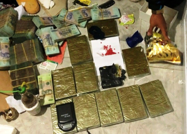 Tang vật cơ quan C&ocirc;ng an thu giữ