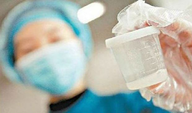 Việc gửi tinh tr&ugrave;ng lưu giữ tại một cơ sở y tế phải được thực hiện theo quy định của ph&aacute;p luật.