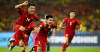 Clip - Xem lại những khoảnh khắc không thể đẹp hơn sau chiến thắng của ĐT Việt Nam