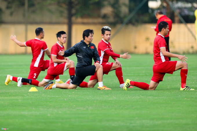 V&igrave; sao thầy Park mất trợ l&yacute; th&acirc;n t&iacute;n trước ASIAN Cup 2019?