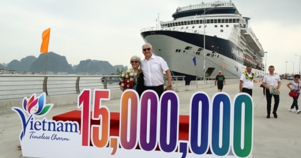 Vị khách quốc tế thứ 15 triệu đặt chân tới Việt Nam là người nước nào?