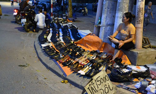 Ng&agrave;nh thuế muốn siết quản l&yacute; thuế với c&aacute;c hộ kinh doanh nhỏ lẻ. (Ảnh minh hoạ).