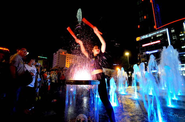 Li&ecirc;n hoan c&ograve;n c&oacute; nhiều hoạt động hấp dẫn.&nbsp;