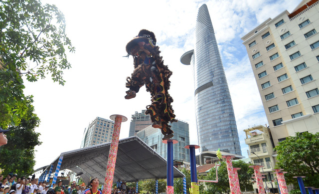 Li&ecirc;n hoan L&acirc;n &ndash; Sư &ndash; Rồng năm 2018 hứa hẹn những điều mới lạ đầy hấp dẫn