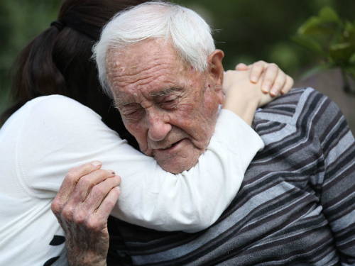 C&aacute;c vấn đề y tế khiến thế giới tranh c&atilde;i năm 2018