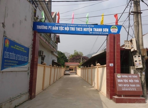 Thấy g&igrave; sau vụ Hiệu trưởng d&acirc;m &ocirc; học sinh nam ở Ph&uacute; Thọ?