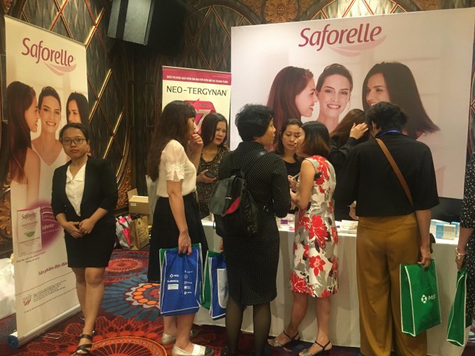 Hội nghị thu h&uacute;t đ&ocirc;ng đảo phụ nữ tham gia, đặc biệt l&agrave; phụ nữ tuổi trung ni&ecirc;n.