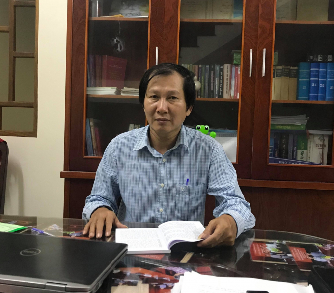 : Ph&oacute; B&iacute; thư Huyện ủy Nghĩa H&agrave;nh Phan Văn Hiếu cho rằng, vụ việc c&oacute; thể li&ecirc;n quan đến việc &ocirc;ng đề nghị kiểm tra, xử l&yacute; dấu hiệu sai phạm của một số doanh nghiệp v&agrave; c&aacute;n bộ ở địa phương.