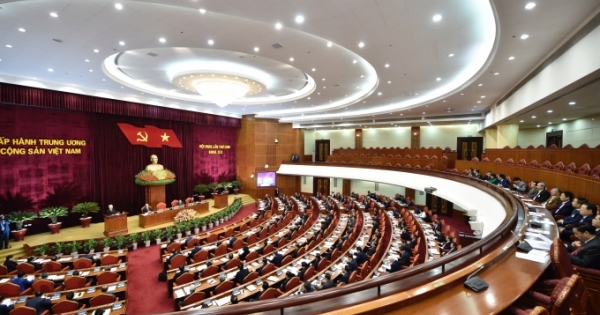 Ngày làm việc thứ nhất của Hội nghị Trung ương 9