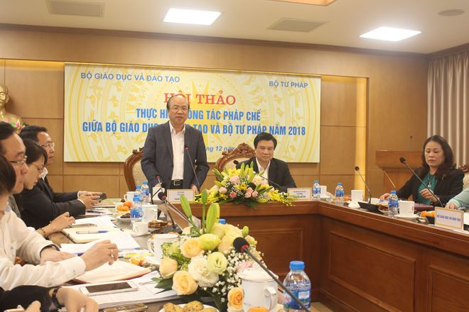 Thứ trưởng Phan Ch&iacute; Hiếu cho biết lu&ocirc;n cảm nhận được t&igrave;nh cảm ch&acirc;n th&agrave;nh từ ph&iacute;a Bộ Gi&aacute;o dục v&agrave; Đ&agrave;o tạo