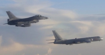 Trung Quốc gửi cảnh báo "thống nhất hoặc là chết" tới Đài Loan