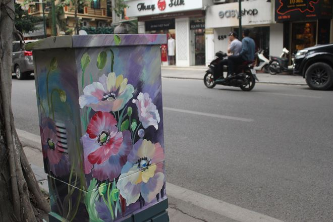 Khi ho&agrave;n th&agrave;nh, c&aacute;c tủ điện như một bức tranh b&iacute;ch họa, khu phố trở n&ecirc;n sinh động, tươi đẹp hơn