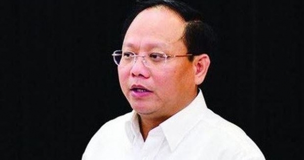 Vui buồn bên ly cà phê khi nghe quan chức dính vào lao lý