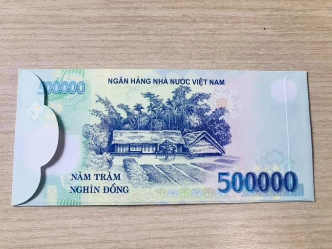 Bao l&igrave; x&igrave; bằng 'tiền 500 ng&agrave;n đồng' g&acirc;y sốt thị trường Tết