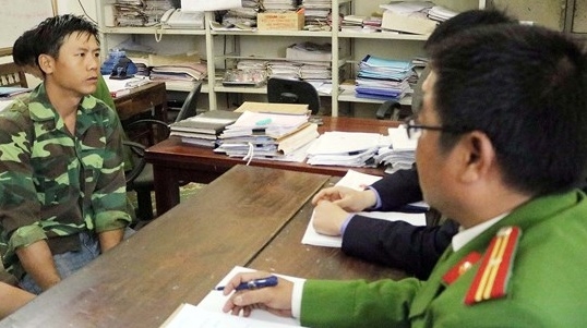 Nghệ An: Xót lòng ông bố nghèo trộm máy cưa bán lấy tiền mua áo ấm cho con