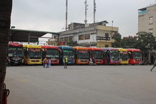 T&igrave;nh h&igrave;nh an ninh trật tự, an to&agrave;n giao th&ocirc;ng khu vực bến xe được ch&uacute; trọng, đảm bảo th&ocirc;ng tho&aacute;ng.