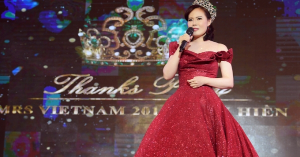 Từ một cô bé nghèo tới Người mẫu Quý bà