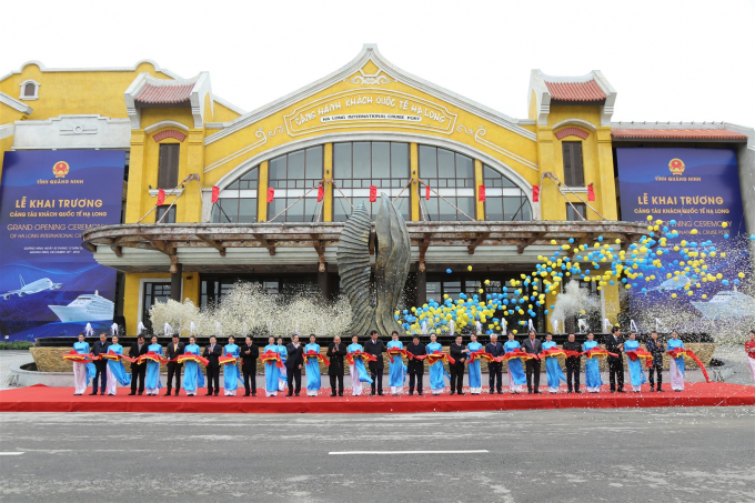 Cảng t&agrave;u kh&aacute;ch du lịch quốc tế Hạ Long (B&atilde;i Ch&aacute;y, TP Hạ Long, tỉnh Quảng Ninh).