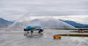 Vietnam Airlines khai trương đường bay TP Hồ Chí Minh - Vân Đồn