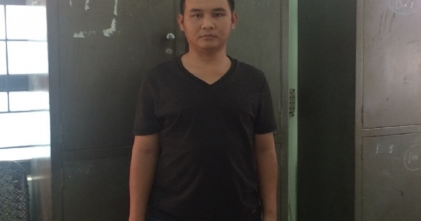 Bắt đối tượng bảo kê xe bán nước giá 50 triệu đồng