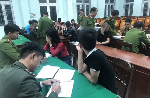 cm-15766379904821633444253