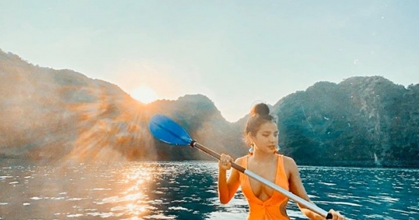 "Mỹ nhân chỉ yêu người kiếm 100 triệu/tháng" mặc bikini dây đan chéo ngực gây "nhức mắt"