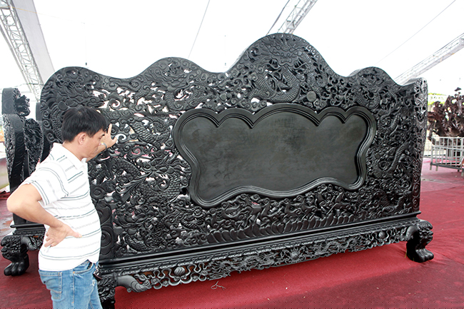 dai gia thanh hoa &amp;quot;vac&amp;quot; bo sieu ban ghe 27 ty di trien lam hinh anh 8