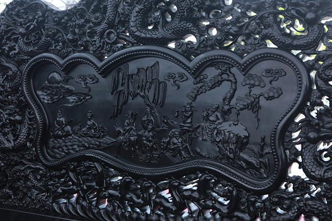 dai gia thanh hoa &amp;quot;vac&amp;quot; bo sieu ban ghe 27 ty di trien lam hinh anh 9