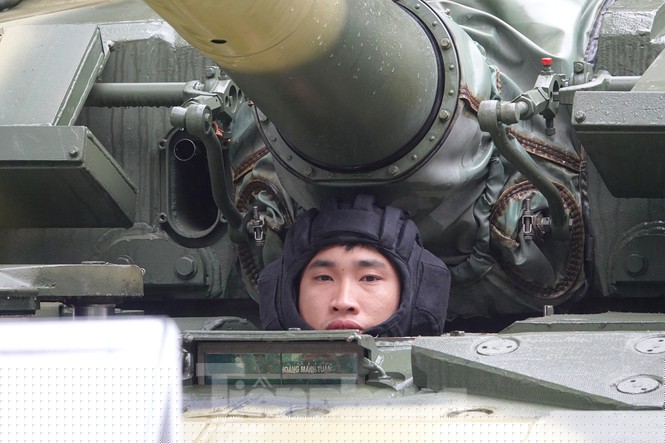 Cận cảnh ngư lôi, tổ hợp tên lửa của Quân đội nhân dân Việt Nam - ảnh 6