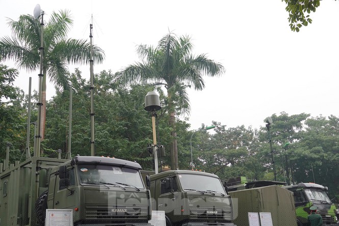 Cận cảnh ngư lôi, tổ hợp tên lửa của Quân đội nhân dân Việt Nam - ảnh 10