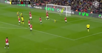[Clip]: Sai lầm sơ đẳng của thủ môn De Gea khiến M.U thua thảm hại