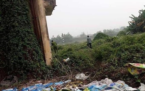 Bàng hoàng phát hiện thi thể người phụ nữ với nhiều vết đâm trong bãi rác ở Bắc Giang