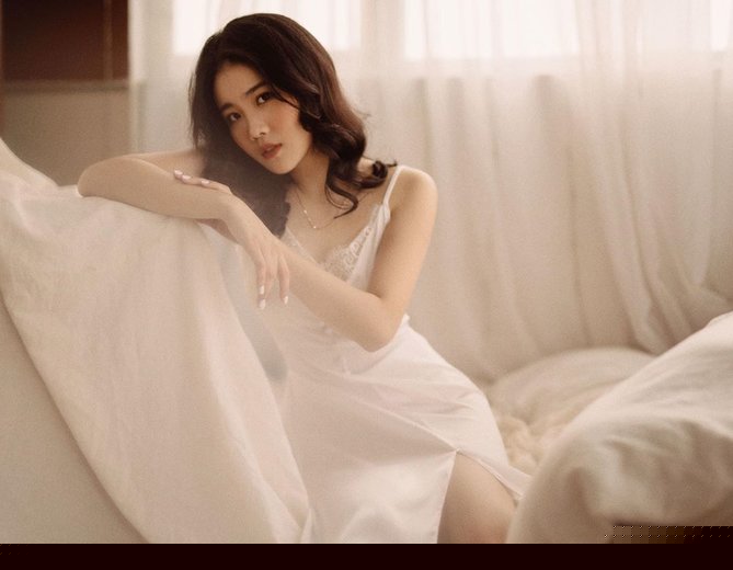 Đón Noel một mình, bạn gái Đoàn Văn Hậu than thở cô đơn ảnh 1