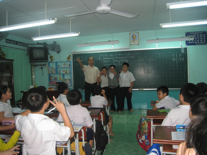 6613FB86-C3FC-463B-AA0C-F1A0C5C318F2.