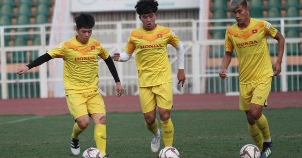 HLV Park Hang Seo loại 3 cầu thủ trước giải U23 châu Á