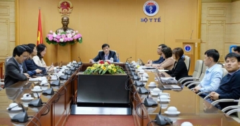 Bộ Y tế ra công điện khẩn sau khi nam tiếp viên lây Covid-19 cho bạn cùng phòng