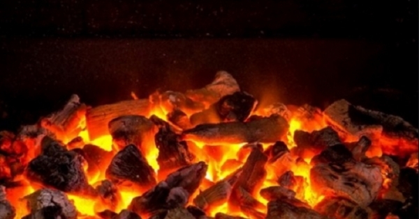 Ngộ độc khí than khiến 2 người tử vong