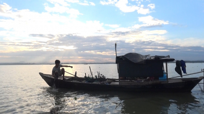 0F4B9044-2B7D-40EE-B7F7-CB2877D58CF5.