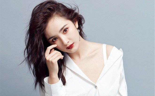 Những ng&ocirc;i sao c&oacute; tầm ảnh hưởng nhất mạng x&atilde; hội Hoa ngữ l&agrave; ai? - 1