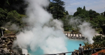 Thị trấn nhiều suối nước nóng nhất Nhật Bản