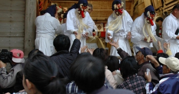 Lễ hội nguyền rủa để cầu may dịp cuối năm tại xứ sở hoa anh đào