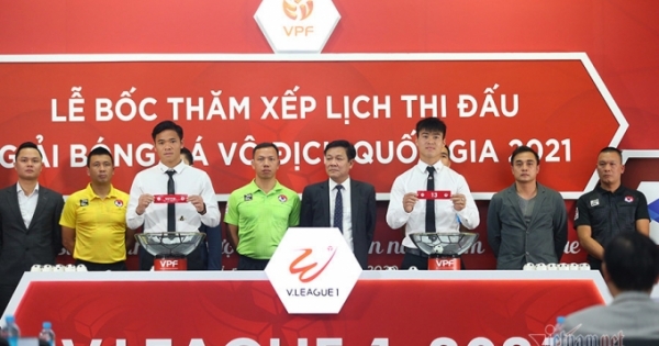 V-League 2021 dự báo khốc liệt: Thầy Park mừng mà... lo