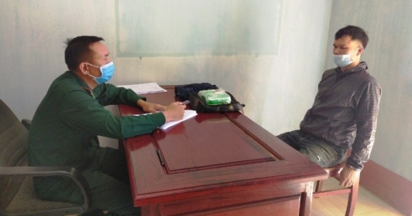 Đang bị truy nã vẫn đi buôn "cái chết trắng"