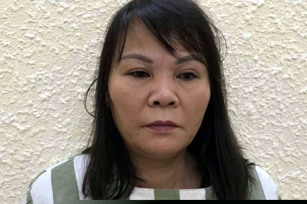 Đối tượng Lan tại cơ quan công an.