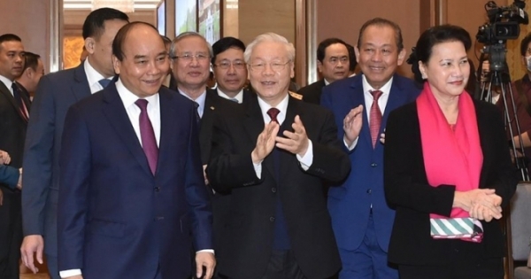 Thủ tướng Chính phủ Nguyễn Xuân Phúc: "Nền kinh tế, đất nước ta đang tiến nhanh về phía trước"