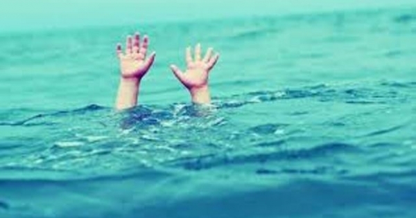 Quảng Ninh: 2 cháu bé sinh đôi bị đuối nước tại bể nước trong khuôn viên gia đình