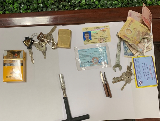 Dụng cụ hành nghề