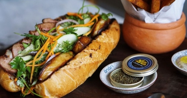 Choáng với bát phở tiền triệu, cơm hộp 29 triệu đồng ở Việt Nam