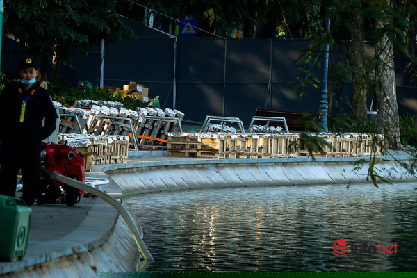 Cận cảnh 3 điểm bắn ph&aacute;o hoa ch&agrave;o đ&oacute;n năm mới ở H&agrave; Nội